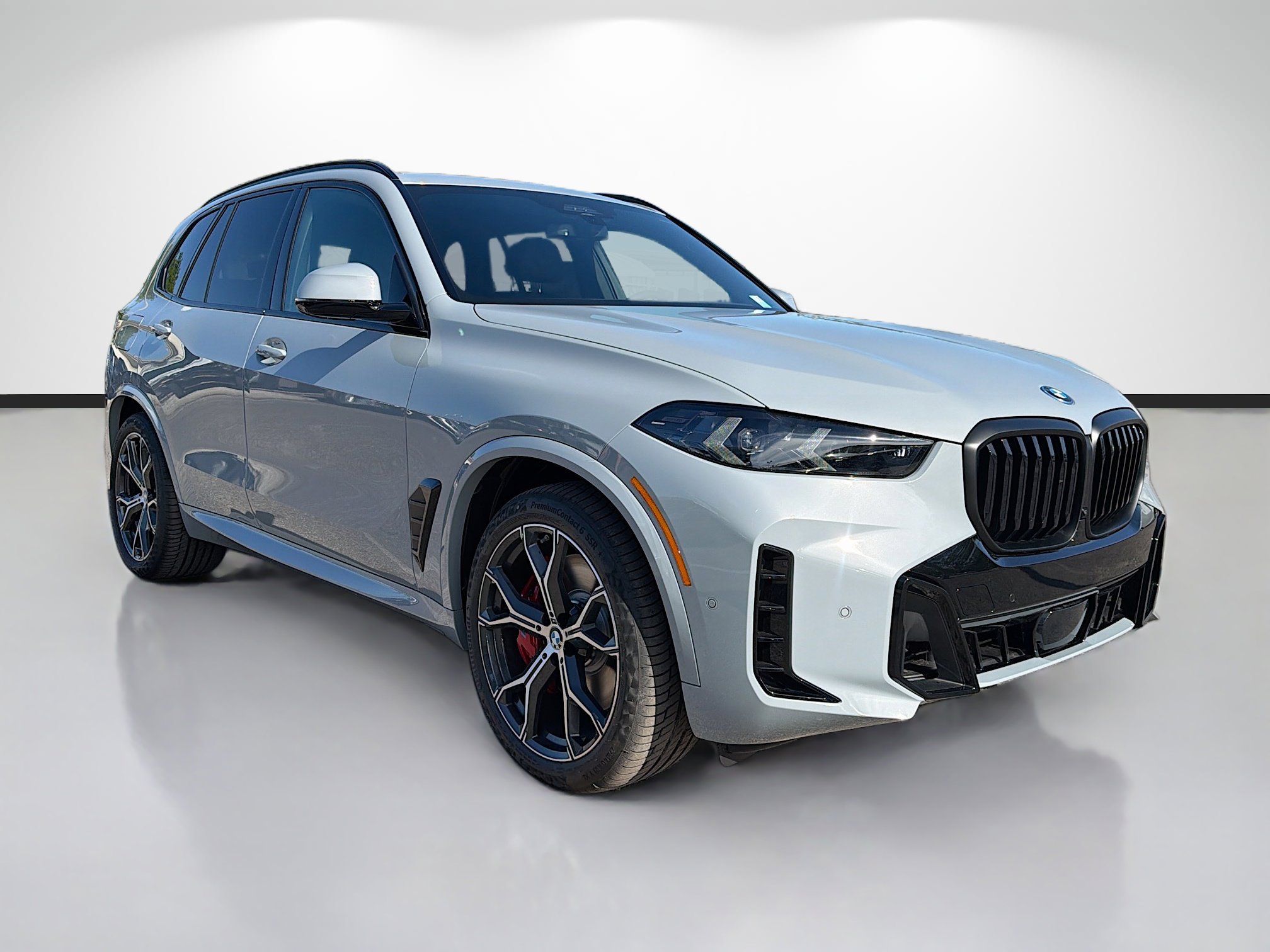 New 2026 BMW X5 xDrive50e w/ Executive Package