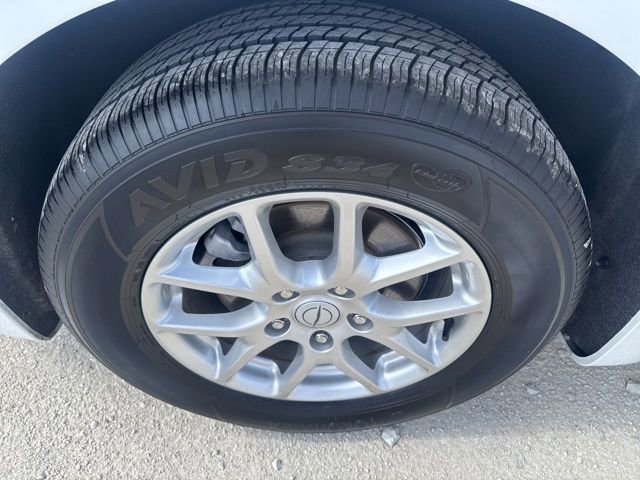Used 2025 Chrysler Pacifica Select image 26