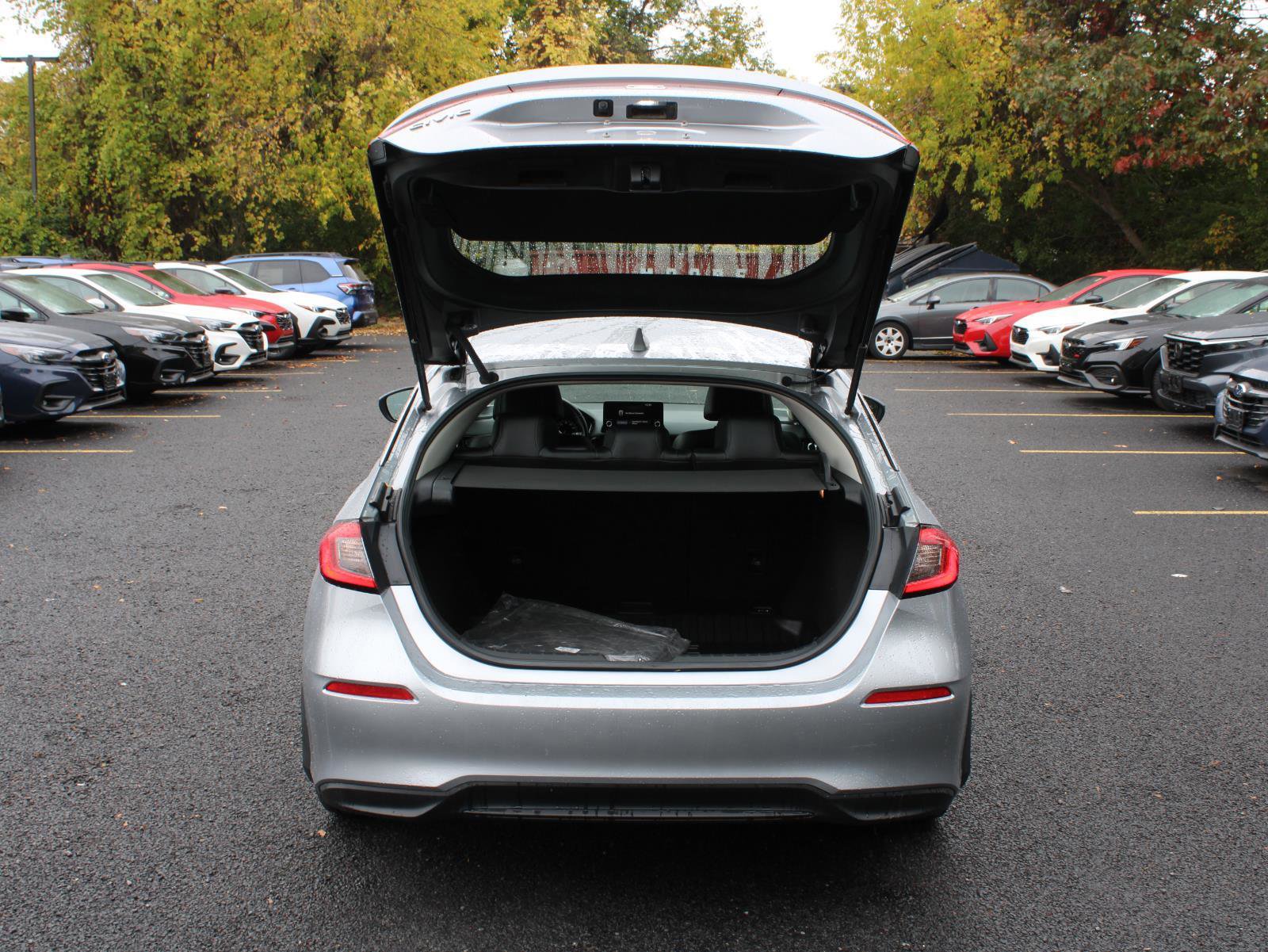 Used 2022 Honda Civic EX-L image 10