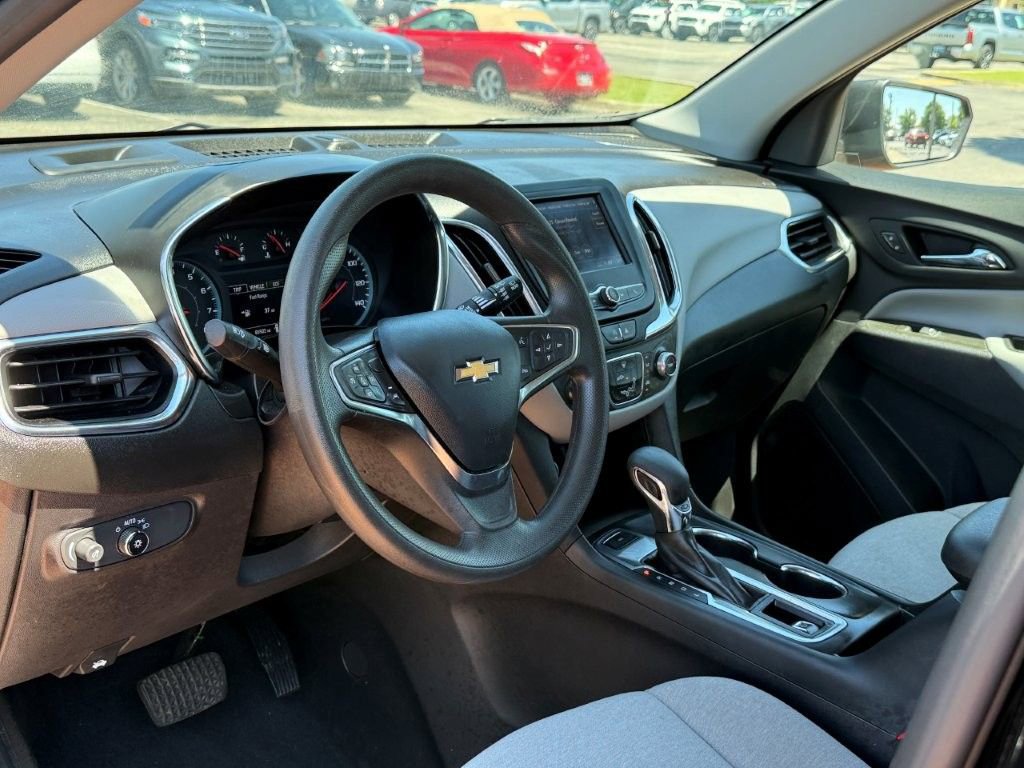 Used 2024 Chevrolet Equinox LS AWD/4WD image 11