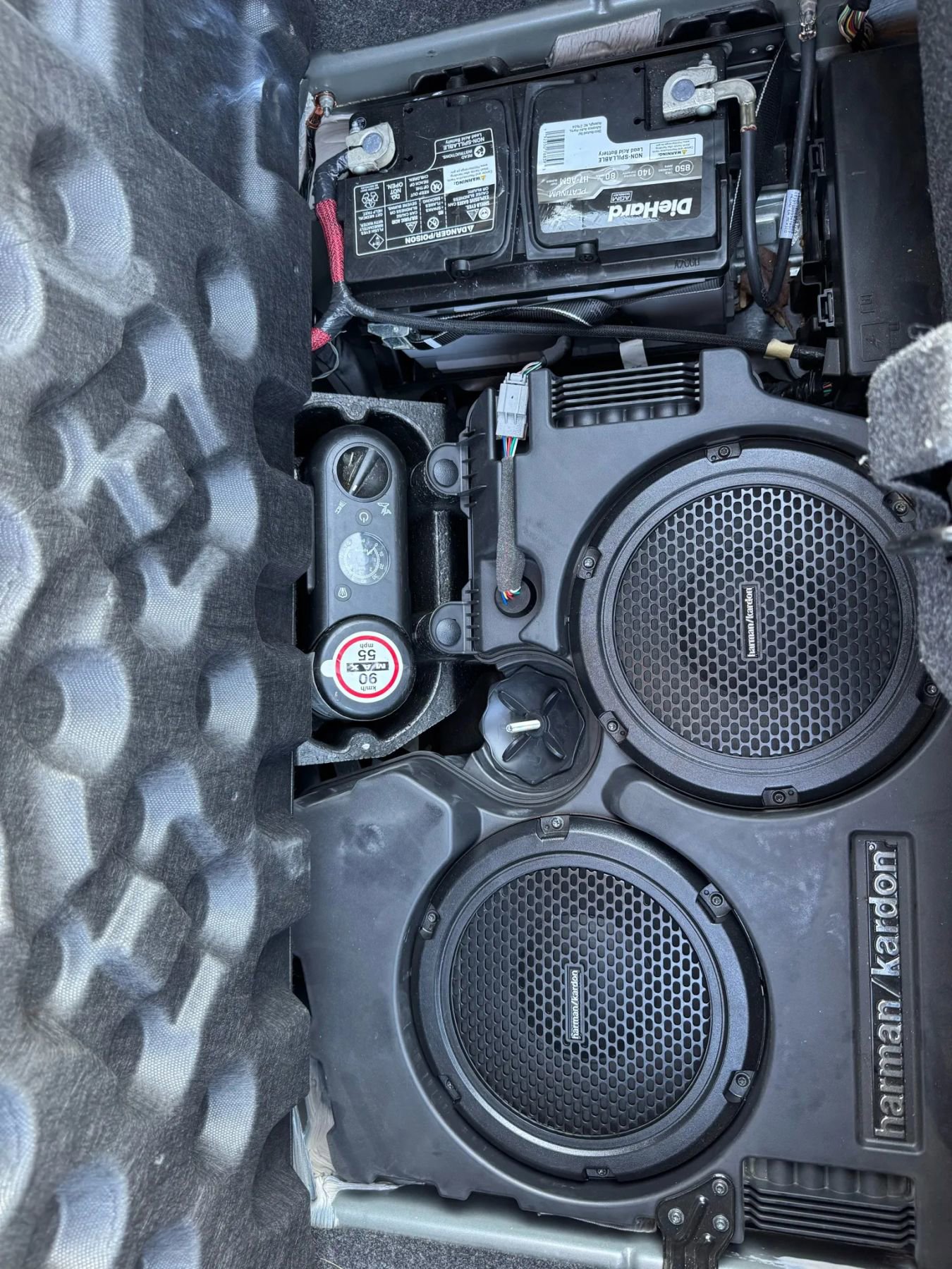 Used 2014 Dodge Challenger SRT8 w/ Harman/Kardon Audio Group image 44