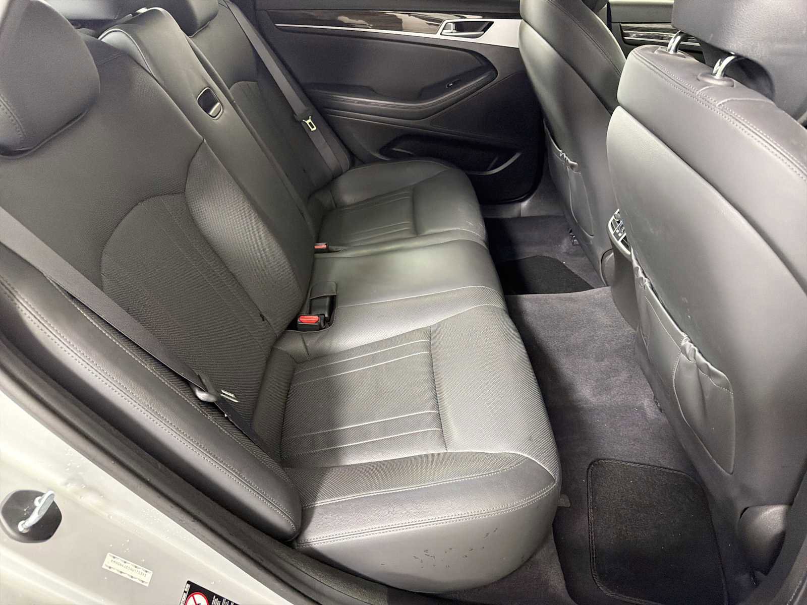 Used 2017 Genesis G80 3.8 image 13