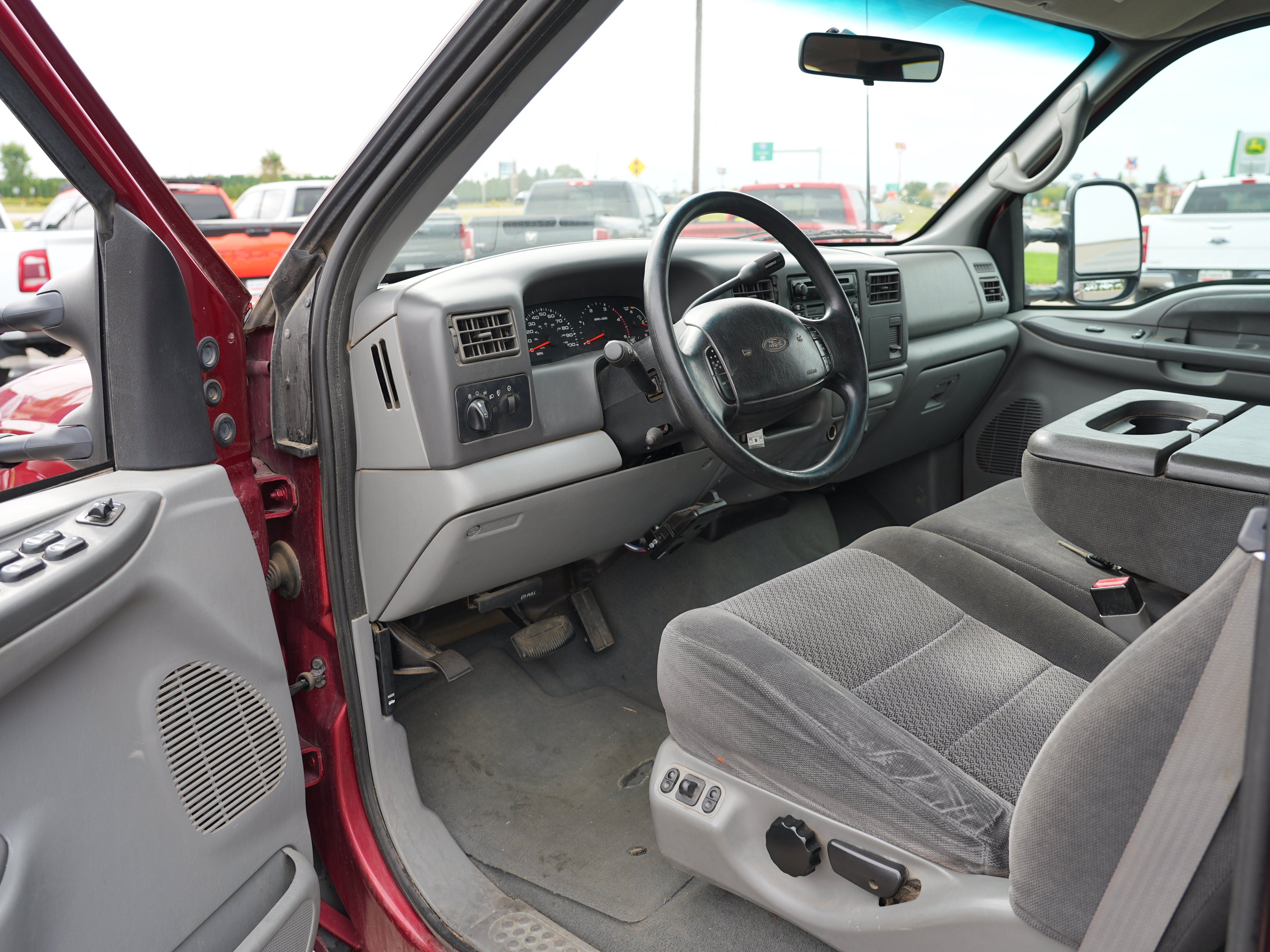 Used 2002 Ford F250 XLT AWD/4WD image 11