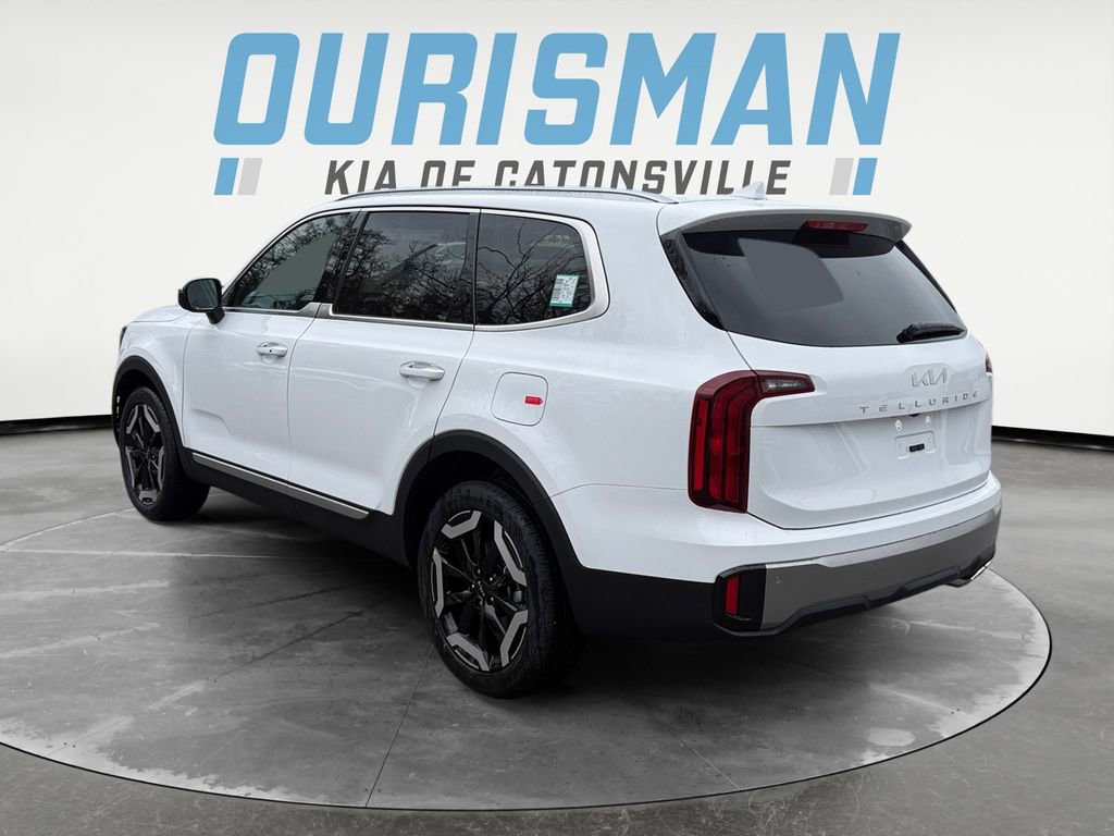 New 2025 Kia Telluride S image 4