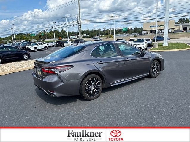 Used 2024 Toyota Camry SE FWD image 7