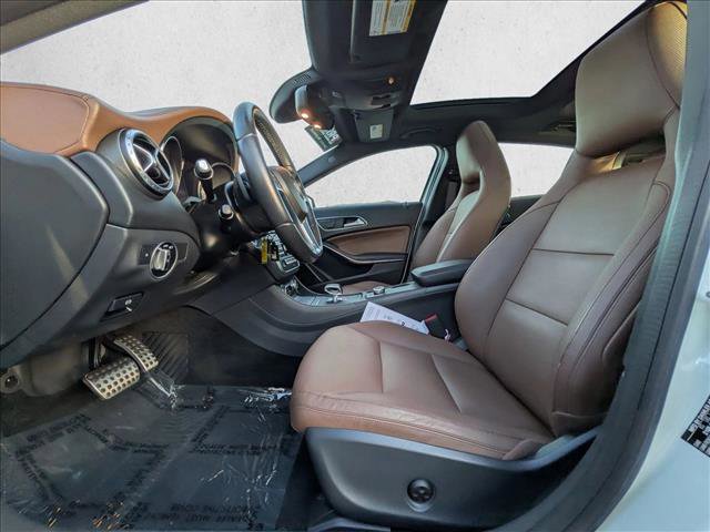 Used 2015 Mercedes-Benz GLA 45 AMG 4MATIC image 17