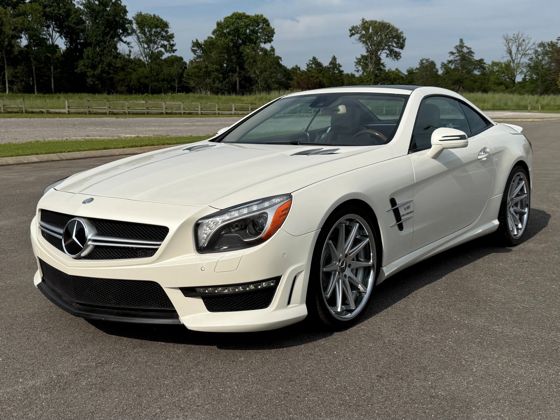 Used 2013 Mercedes-Benz SL 63 AMG image 16