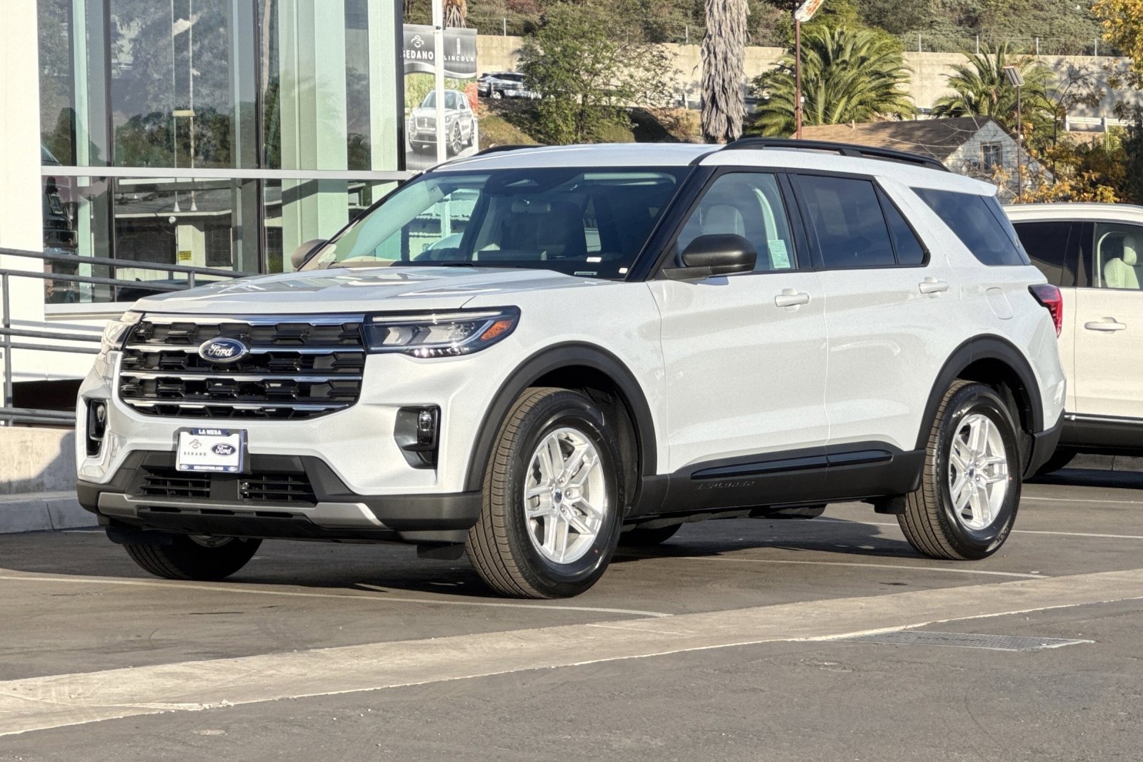 New 2026 Ford Explorer Active w/ Active Comfort Package image 7