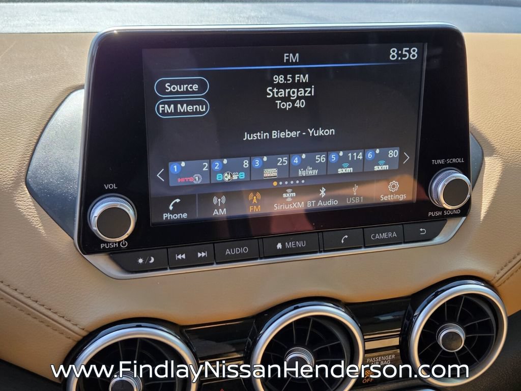 Used 2025 Nissan Sentra SV w/ SV Premium Package FWD image 26