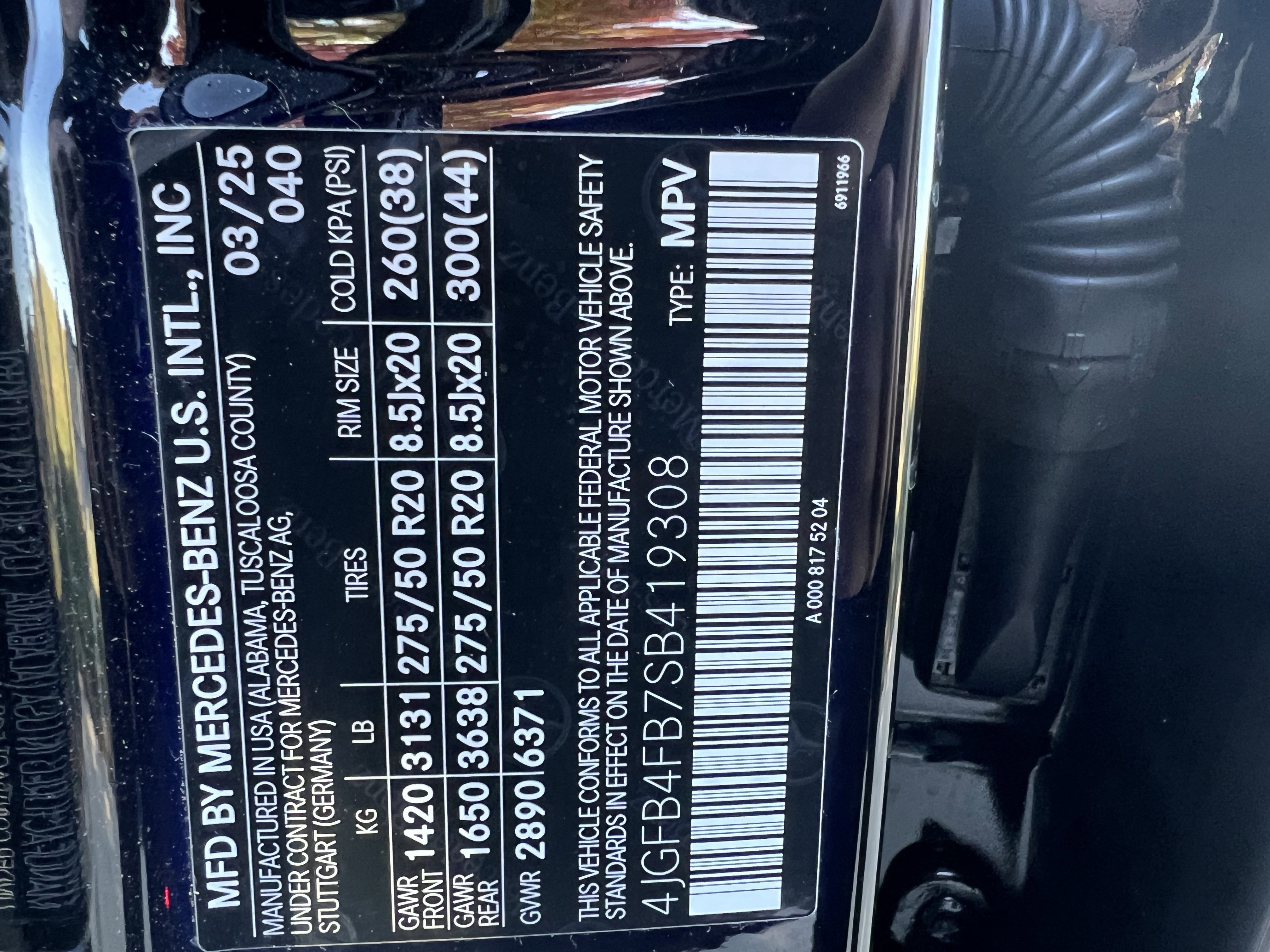 Certified 2025 Mercedes-Benz GLE 350 4MATIC image 37