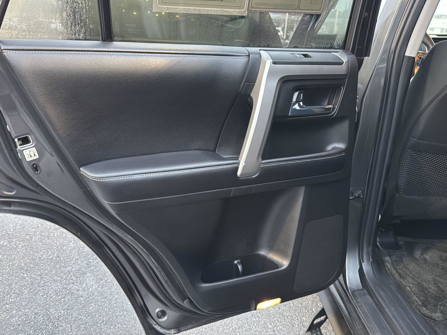 Used 2017 Toyota 4Runner SR5 image 15