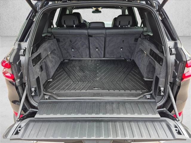 Used 2022 BMW X5 xDrive40i AWD/4WD image 6