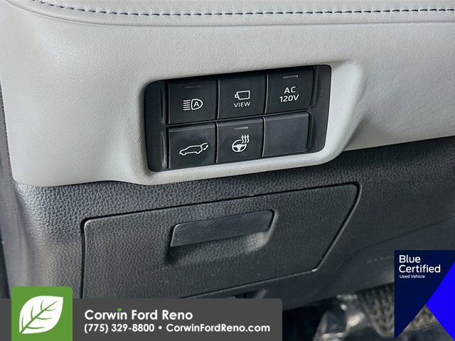 Used 2023 Toyota Highlander Platinum image 13