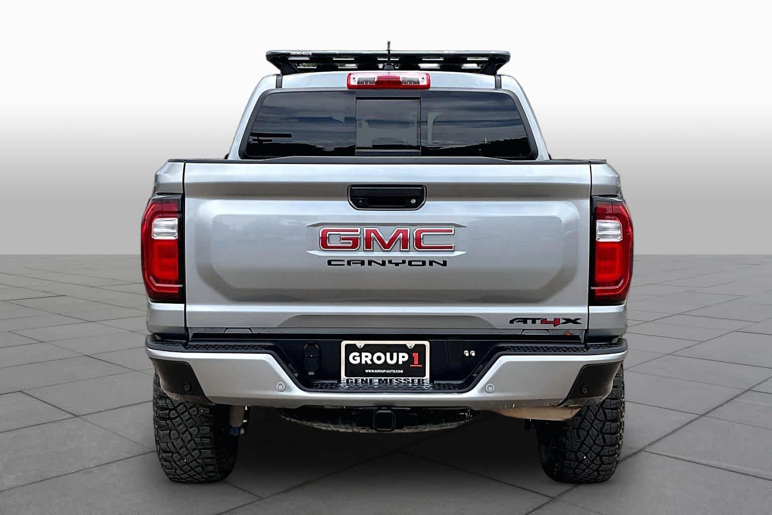 Used 2024 GMC Canyon AT4X AWD/4WD image 5