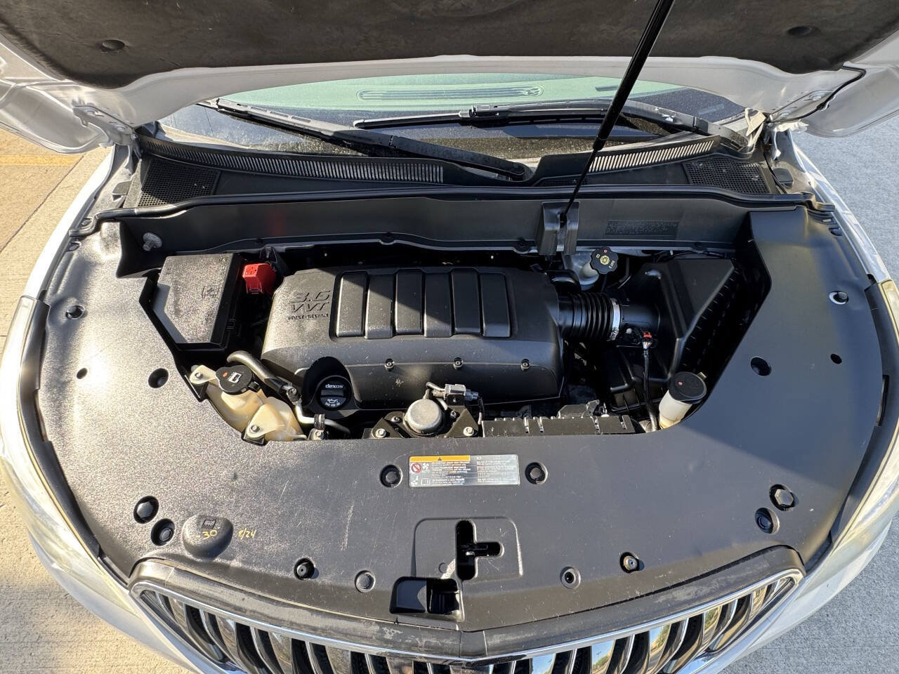 Used 2016 Buick Enclave Premium w/ Trailering Package FWD image 2