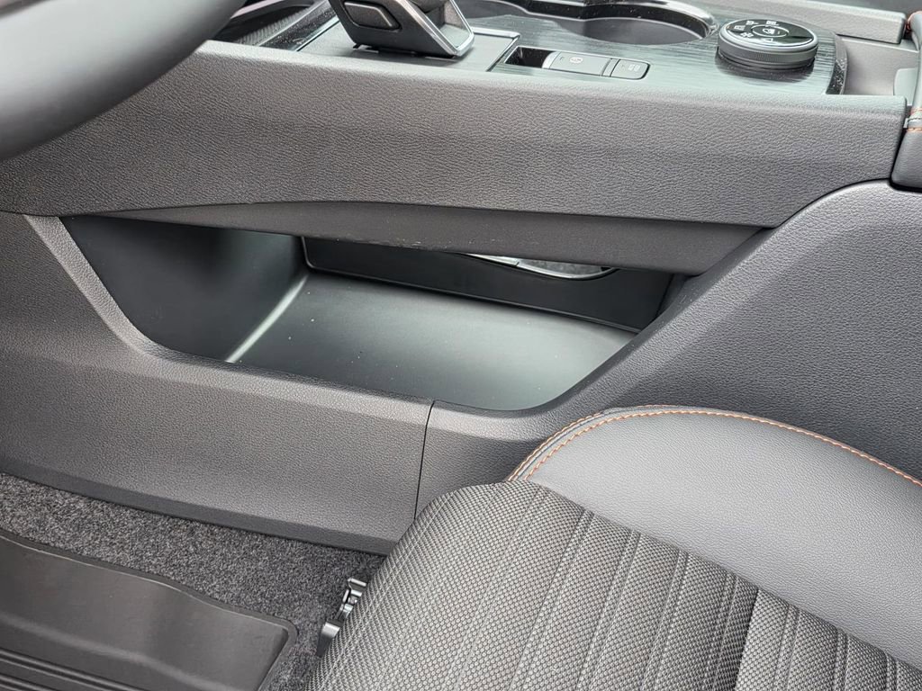 New 2026 Nissan Rogue SV w/ Rock Creek Premium Package image 31