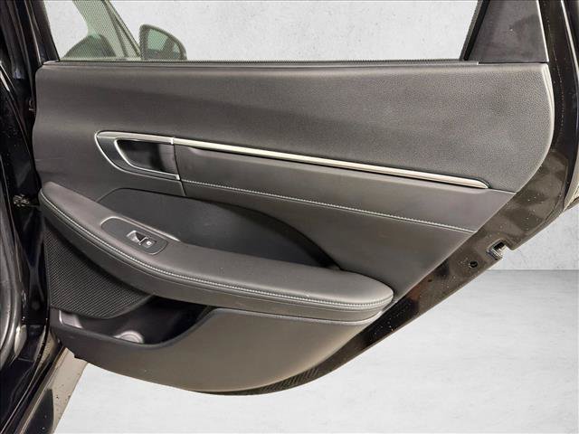 Used 2023 Hyundai Sonata Limited FWD image 18