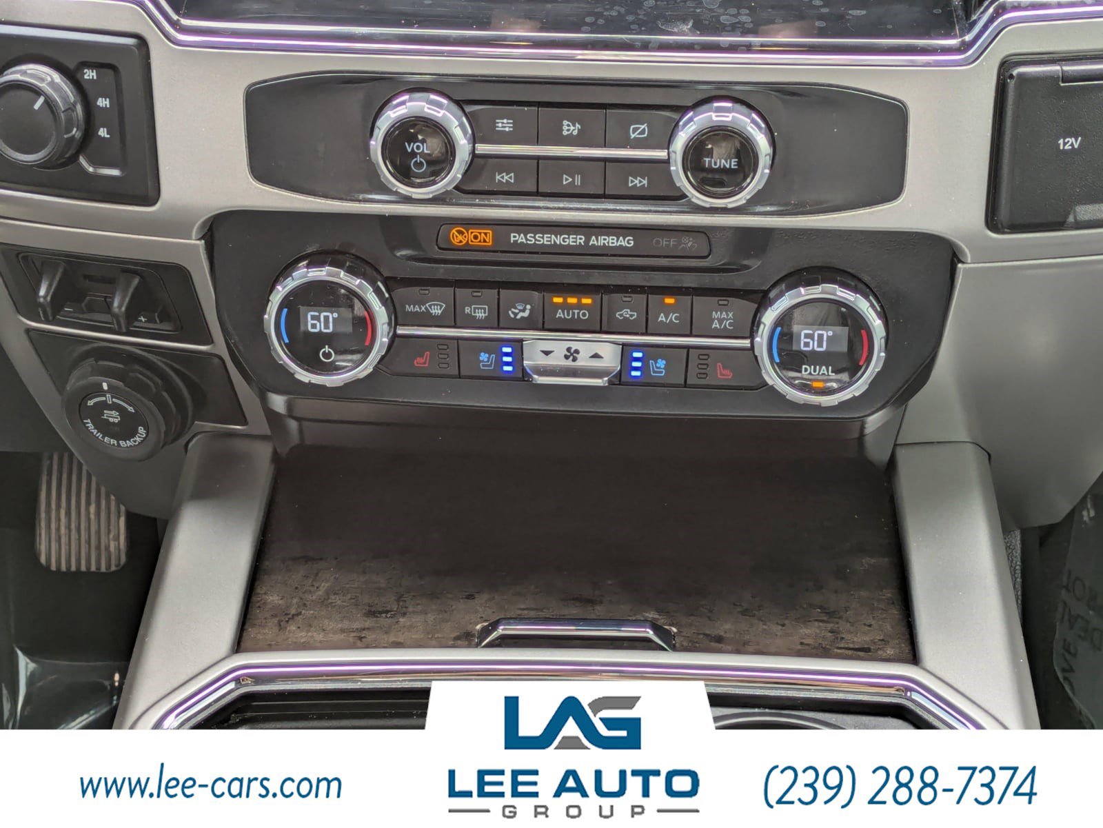 Used 2022 Ford F350 Lariat w/ Lariat Ultimate Package AWD/4WD image 16