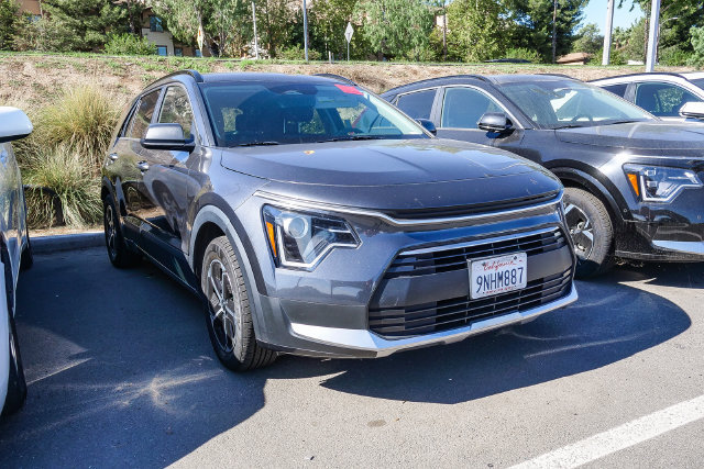 Certified 2024 Kia Niro LX