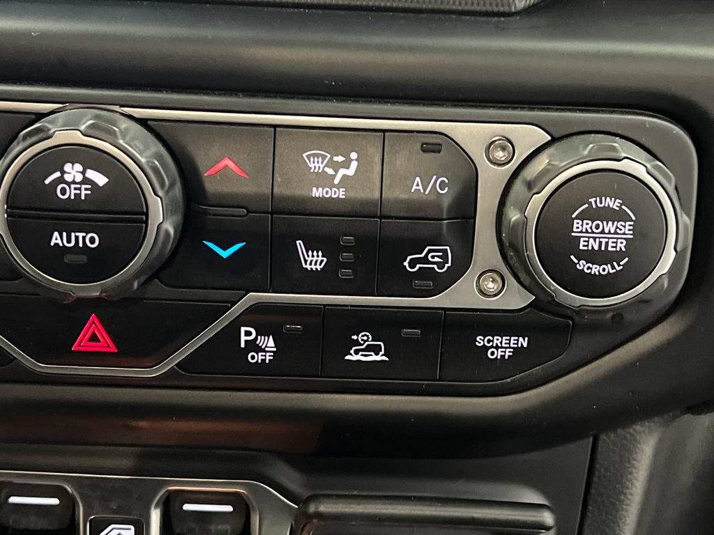 Used 2021 Jeep Gladiator Mojave w/ Dual Top Group AWD/4WD image 50