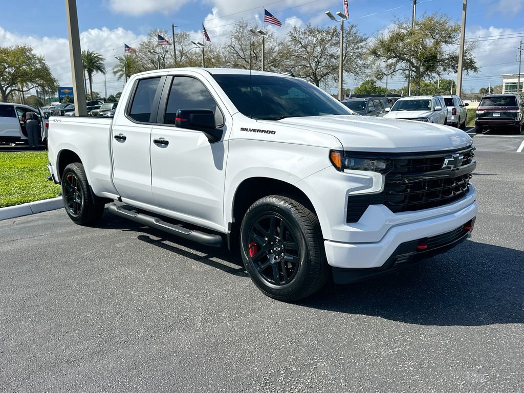 Certified 2025 Chevrolet Silverado 1500 RST w/ Redline Edition image 4