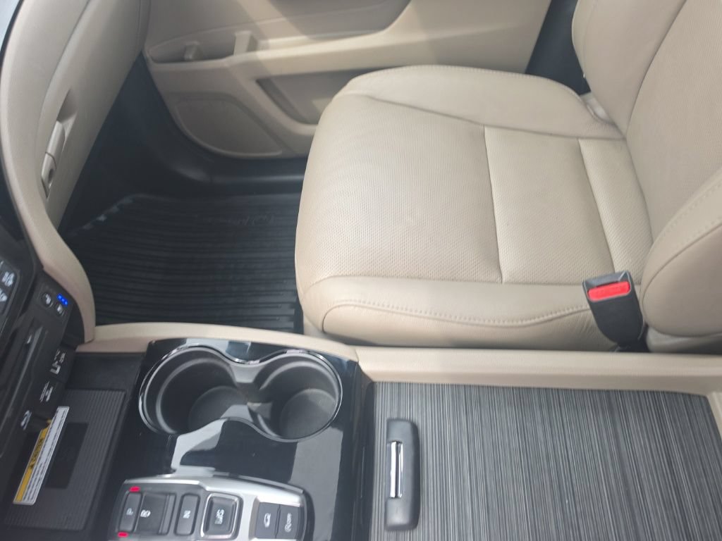 Used 2019 Honda Pilot Elite image 23