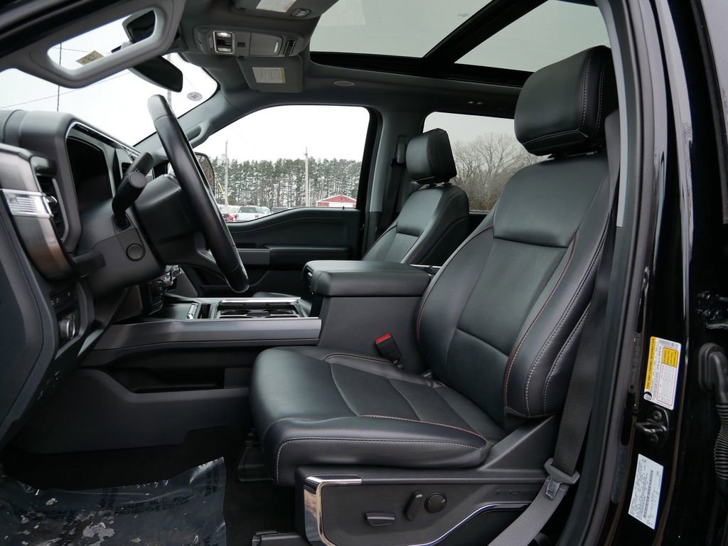 Certified 2024 Ford F450 Lariat w/ Lariat Ultimate Package image 17