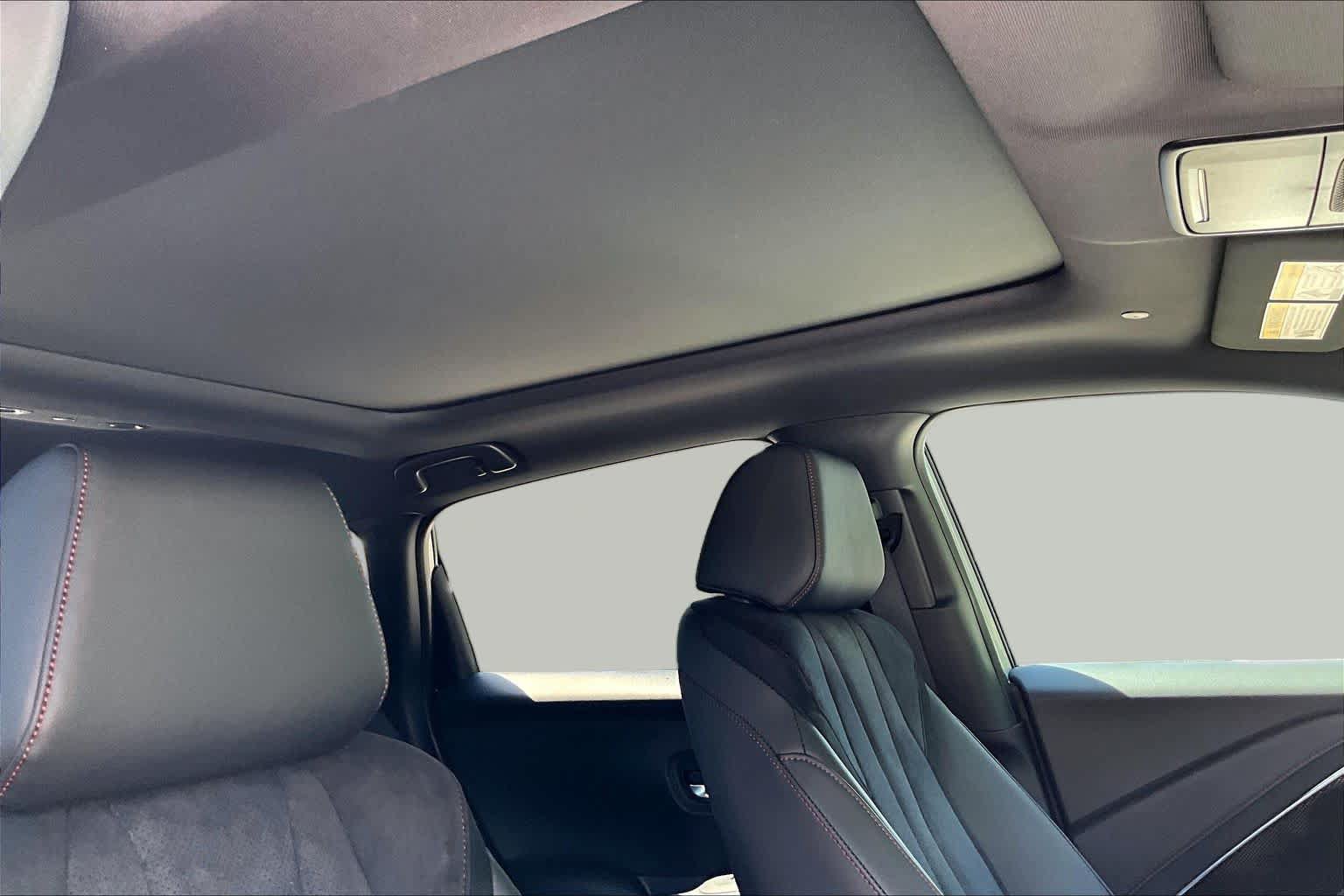 Certified 2025 Acura ADX A-Spec AWD/4WD image 14