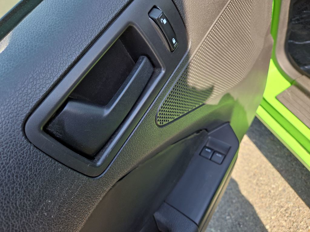 Used 2013 Ford Mustang Coupe w/ V6 Performance Pkg image 19