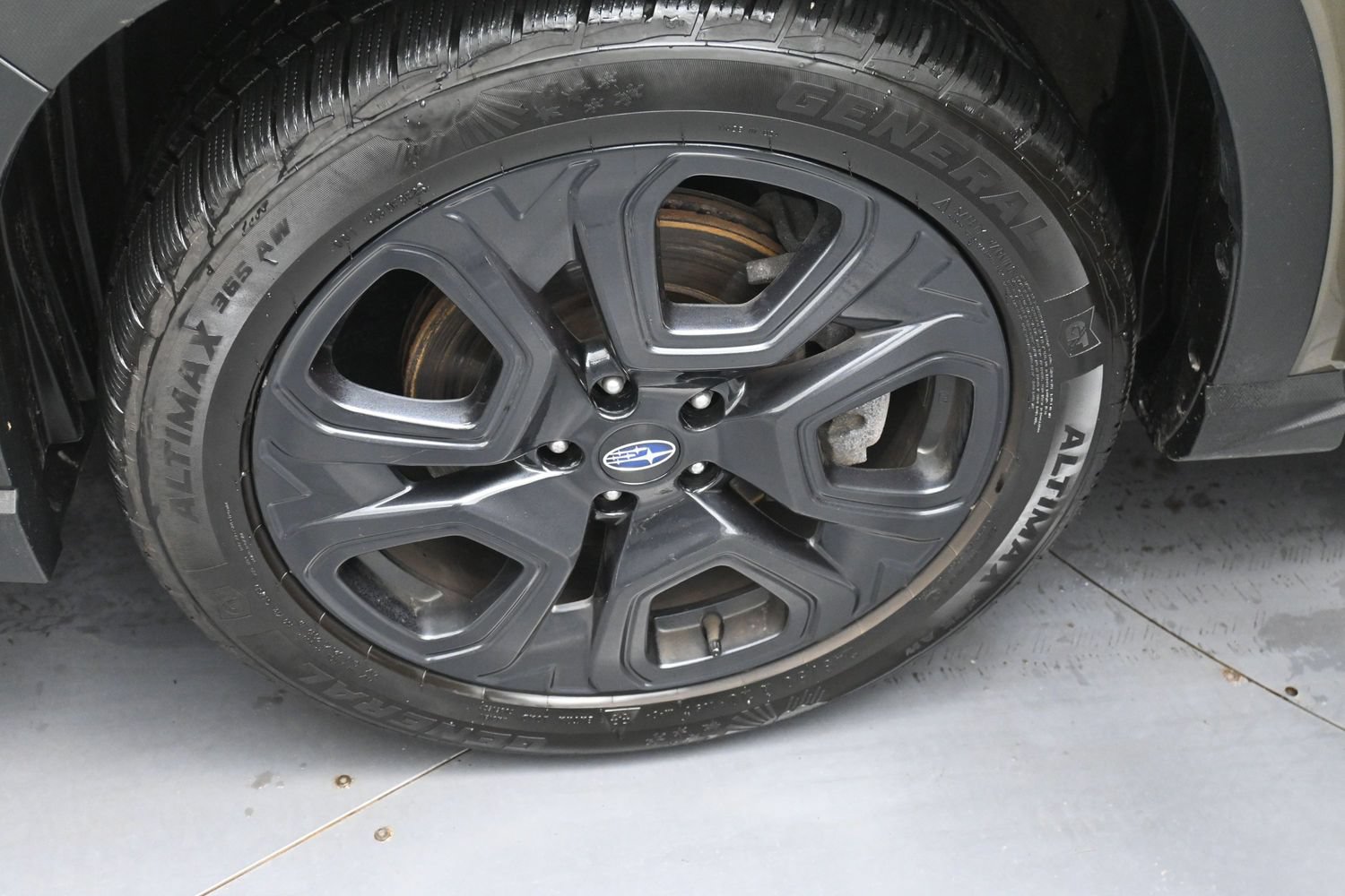 Used 2024 Subaru Ascent Onyx Edition AWD/4WD image 13