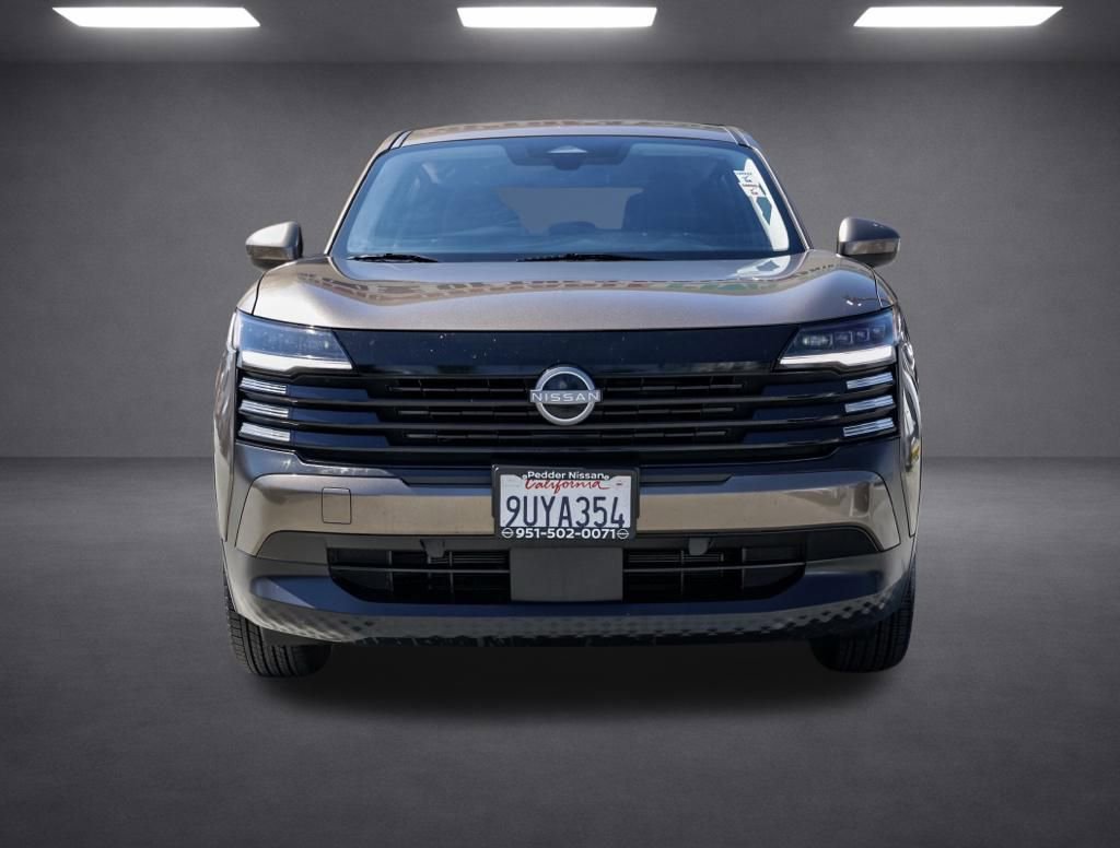 Used 2025 Nissan Kicks SV FWD image 9