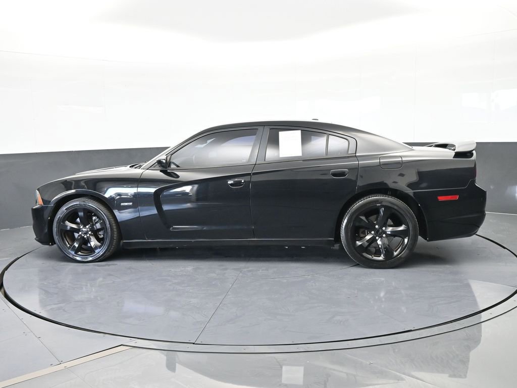 Used 2014 Dodge Charger R/T w/ Blacktop Package image 3
