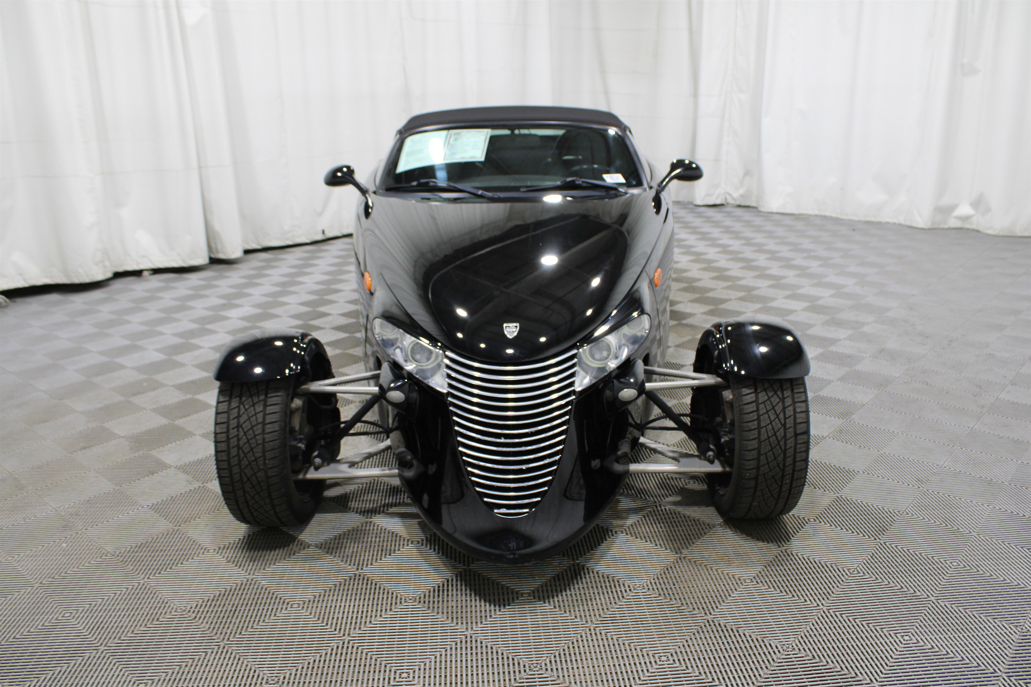 Used 1999 Plymouth Prowler image 23