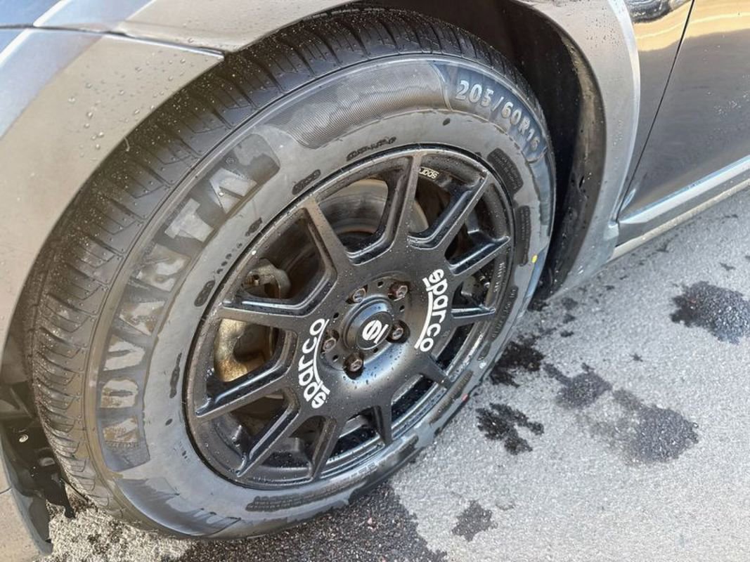 Used 2019 Volkswagen Golf Alltrack S image 9