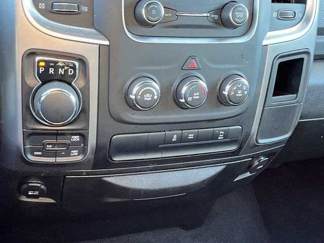 Used 2024 RAM 1500 Classic Warlock AWD/4WD image 29