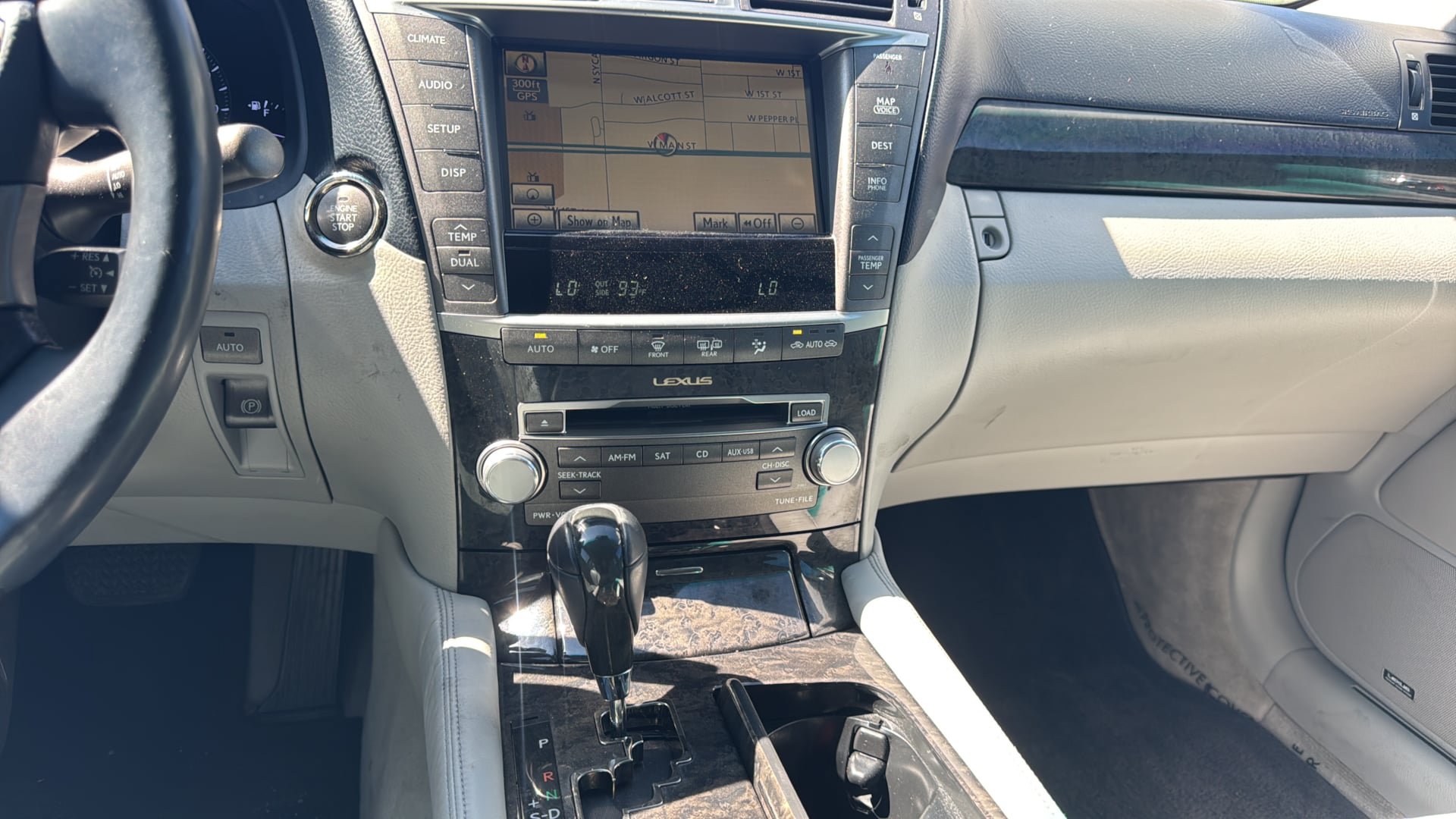 Used 2012 Lexus LS 460 w/ Comfort Pkg RWD image 28