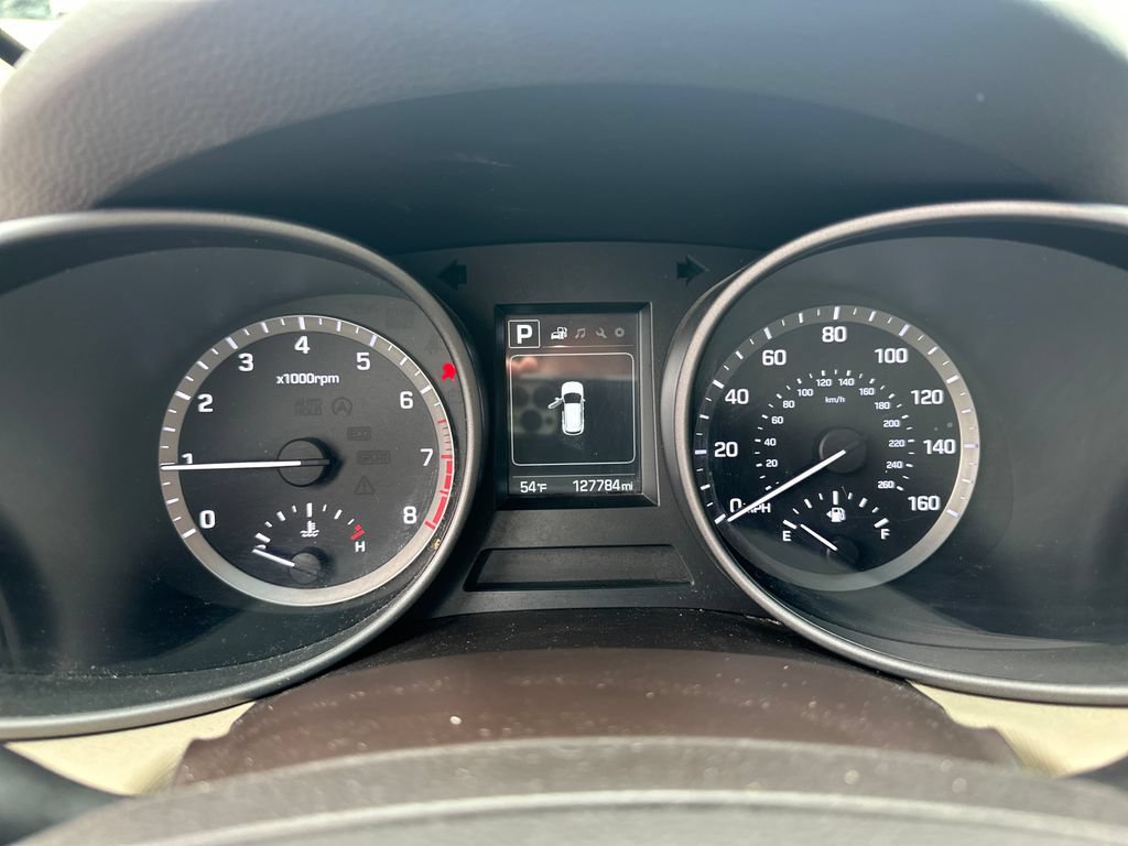 Used 2017 Hyundai Santa Fe Sport AWD/4WD image 21
