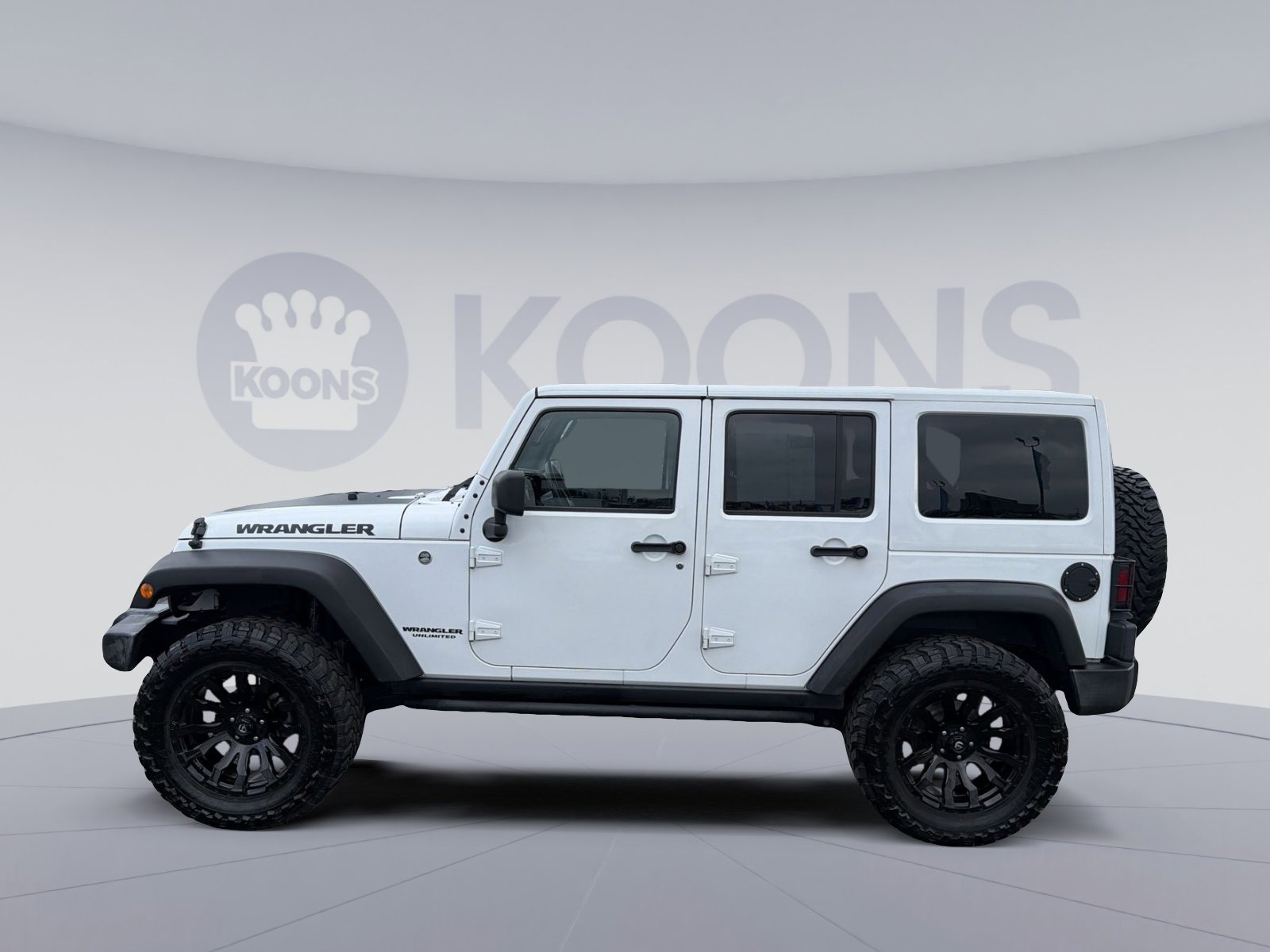 Used 2017 Jeep Wrangler Unlimited Sport image 2