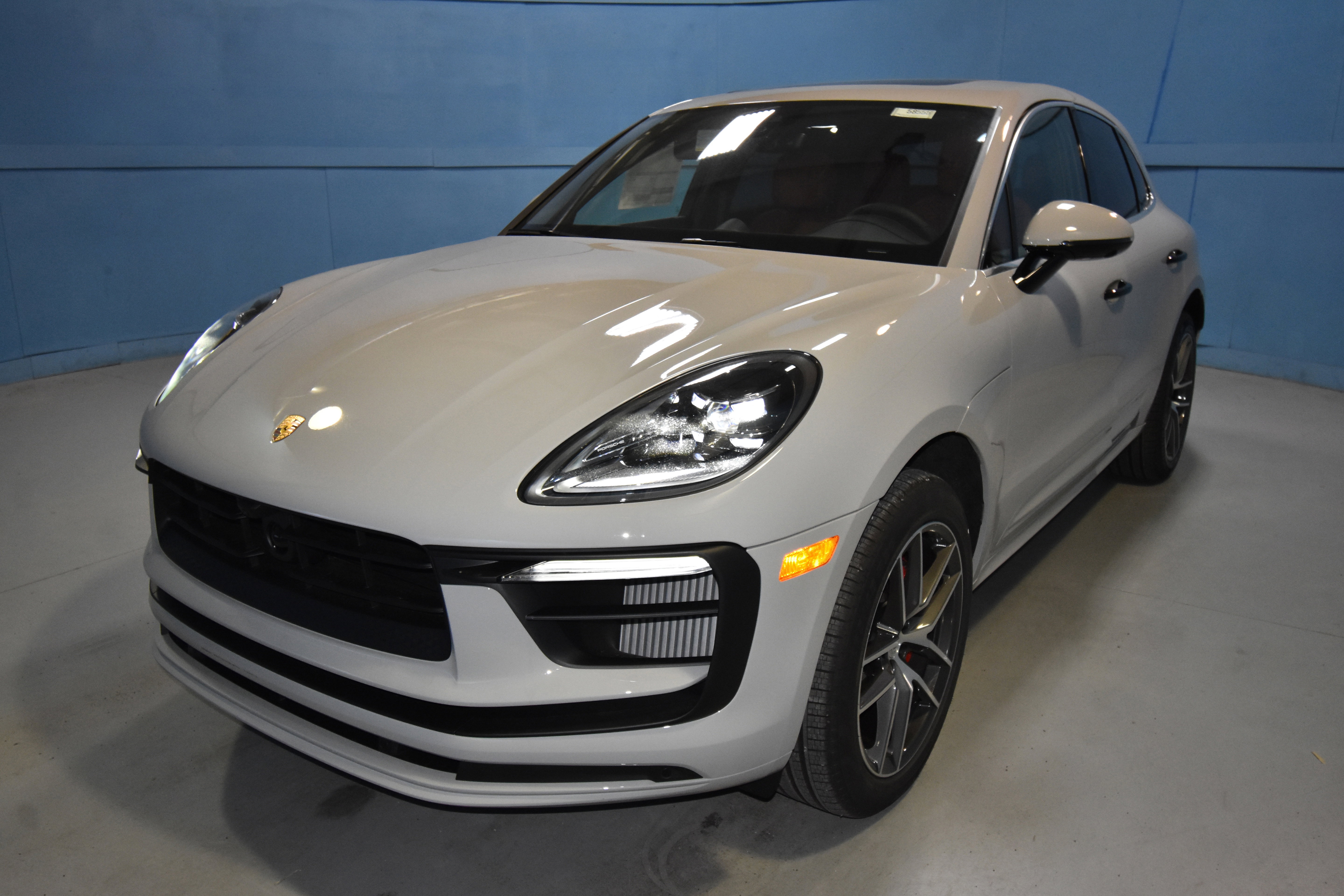 New 2026 Porsche Macan S image 1