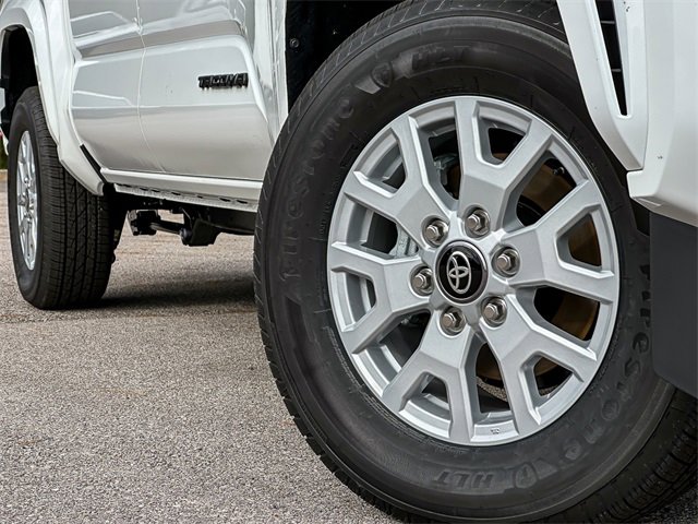 New 2026 Toyota Tacoma SR5 image 2