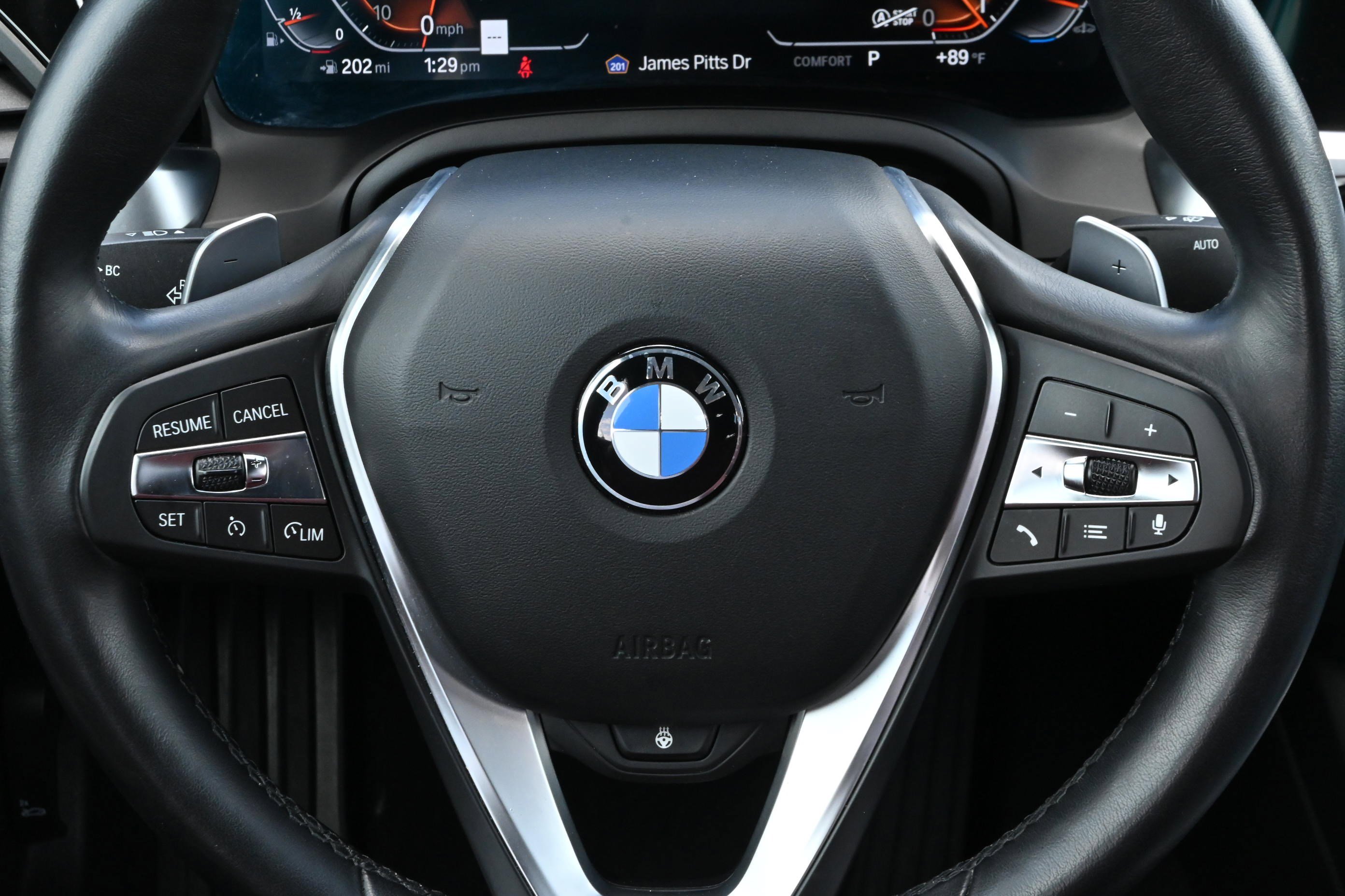 Used 2022 BMW 330i xDrive Sedan w/ Driving Assistance Package AWD/4WD image 32