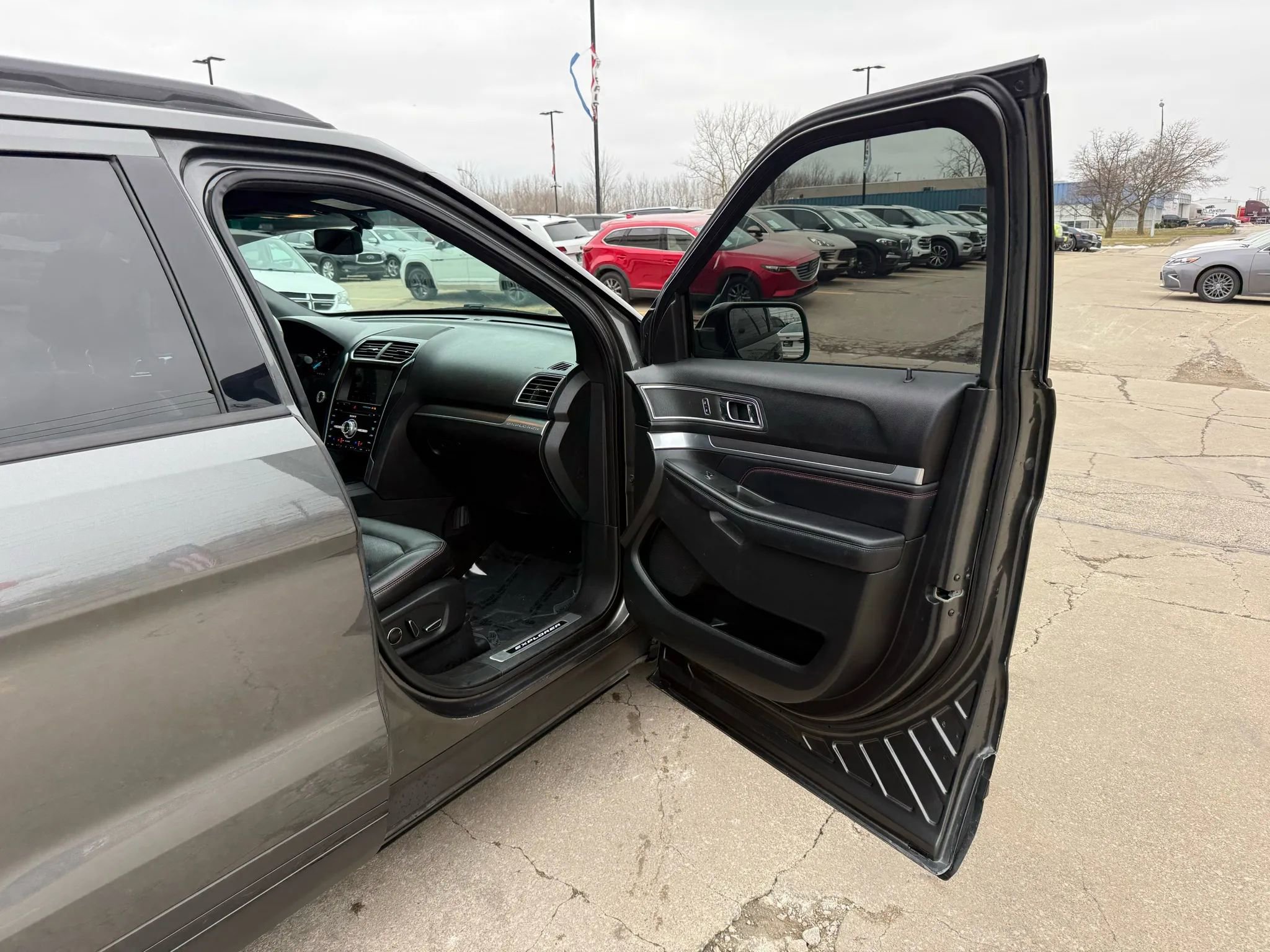 Used 2017 Ford Explorer Sport w/ Equipment Group 401A AWD/4WD image 24