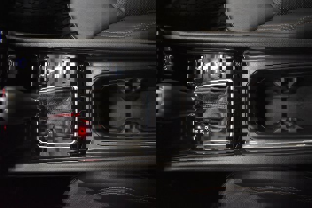 Used 2022 Jeep Compass Latitude w/ Sun and Sound Group image 30