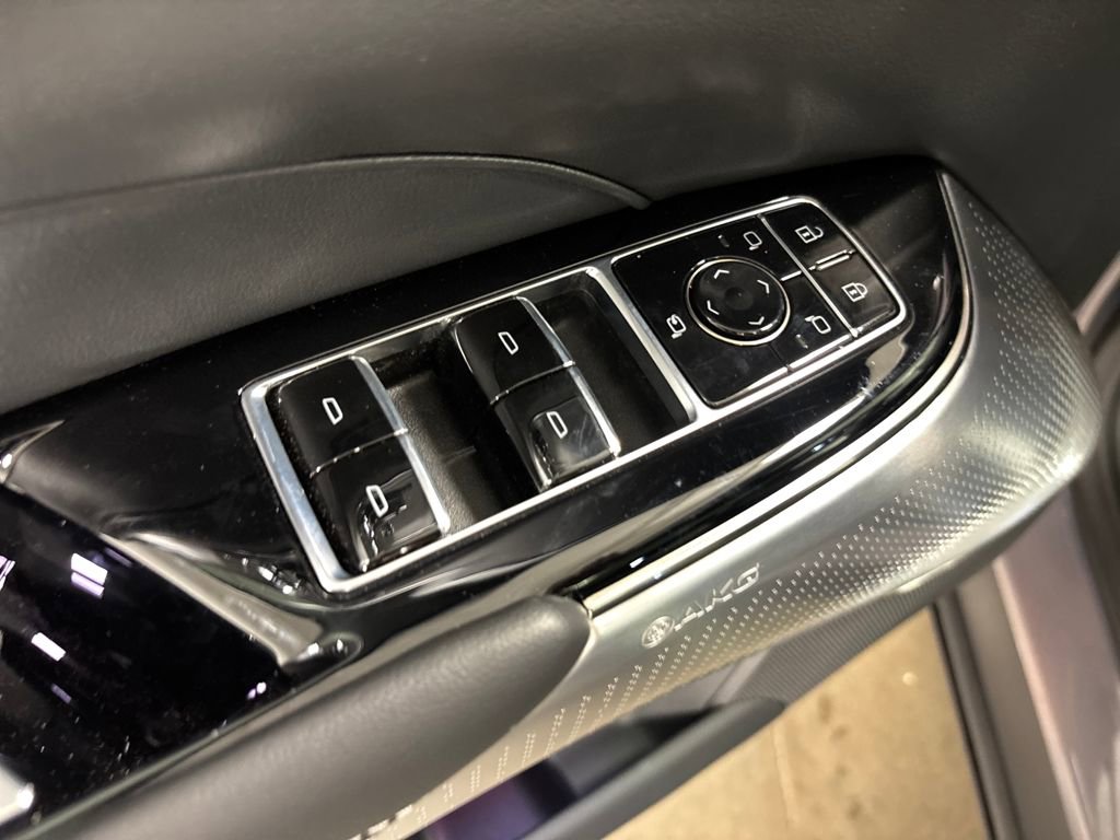 New 2026 Cadillac Lyriq Premium Luxury image 23