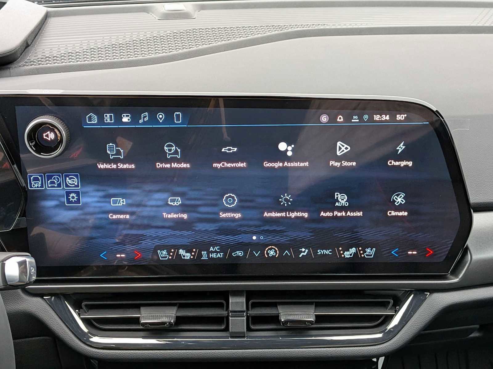 New 2026 Chevrolet Equinox EV RS image 28