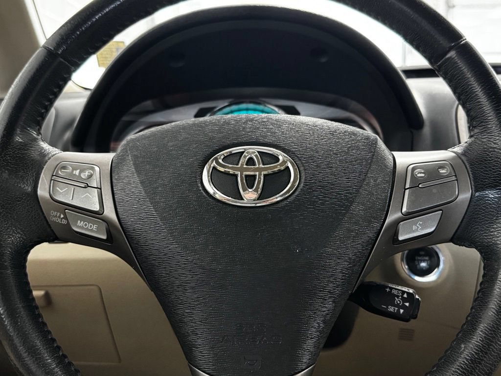 Used 2010 Toyota Venza FWD image 15