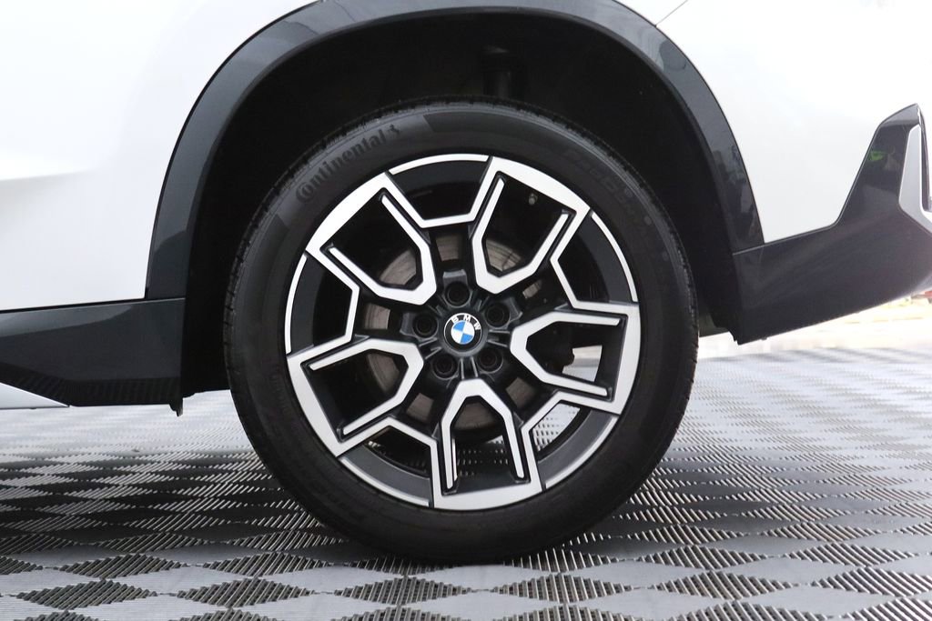 Used 2023 BMW X1 xDrive28i w/ Convenience Package image 6