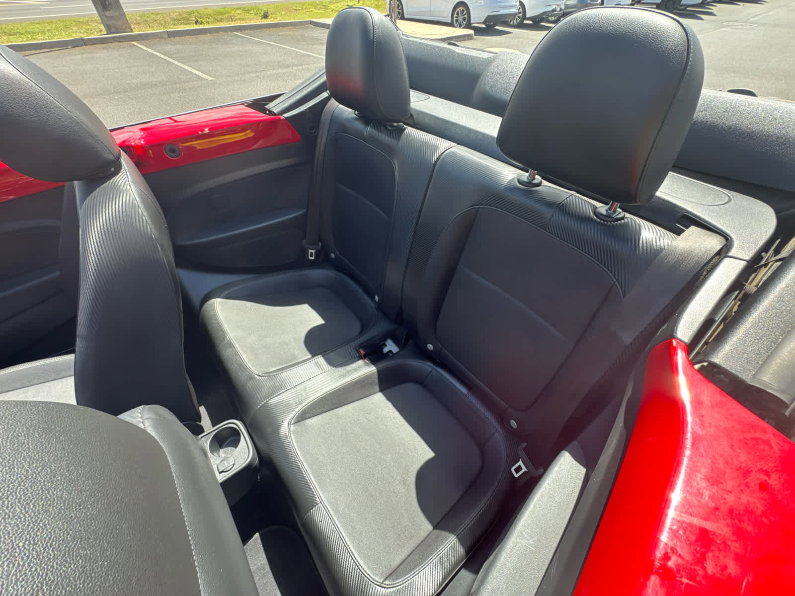 Used 2019 Volkswagen Beetle 2.0T S FWD image 12