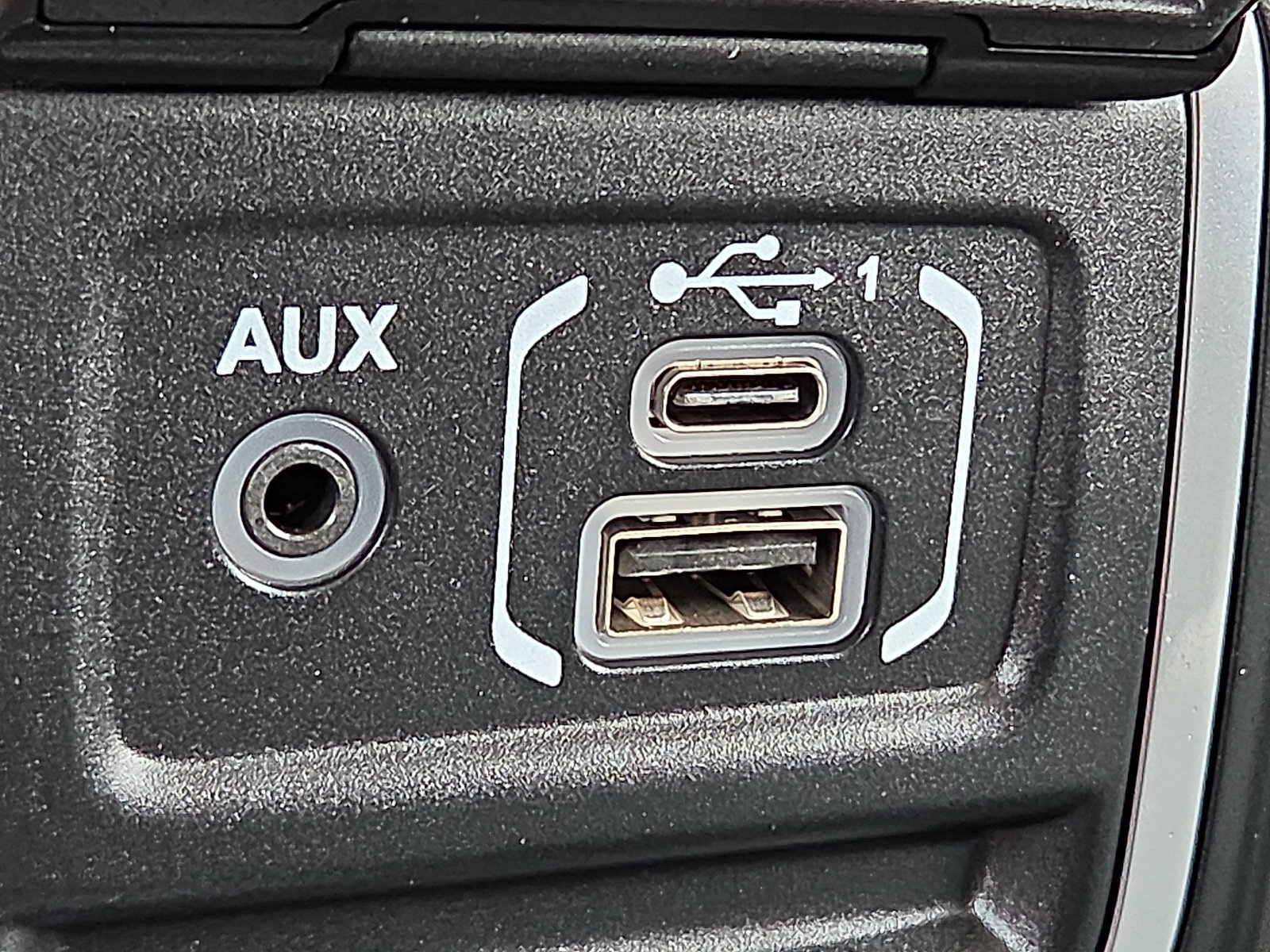 Used 2024 Jeep Wrangler Sport AWD/4WD image 18