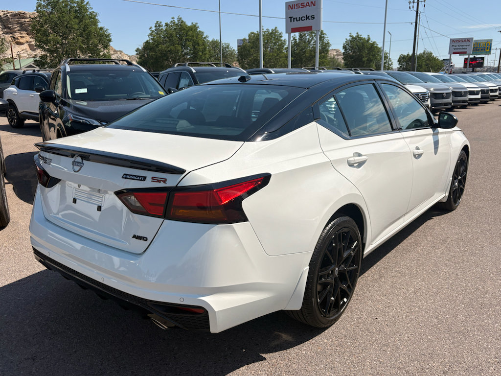 New 2026 Nissan Altima 2.5 SR w/ SR Midnight Edition Package AWD/4WD image 5